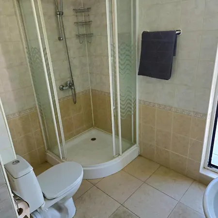 в Apartment